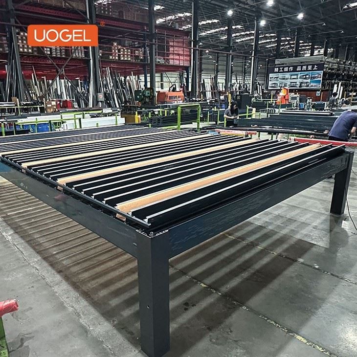 25.11.20-luxury aluminum pergola-2