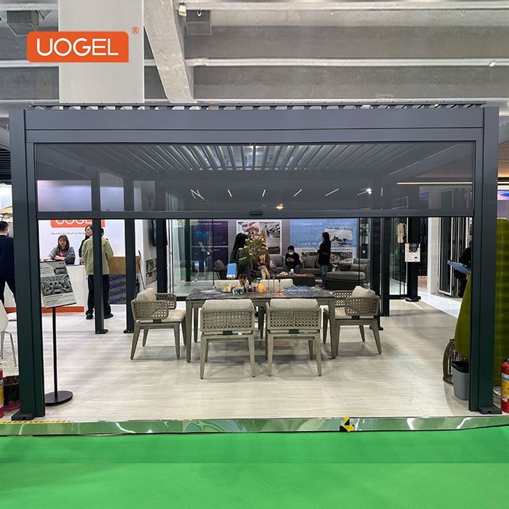 25.12.4-metal pergola with slatted roof-3